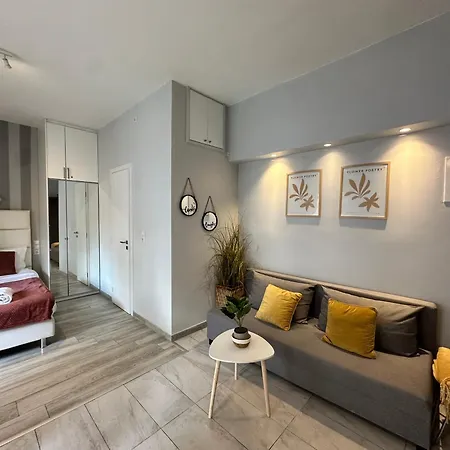 Walk To Markets From A Cozy By Cielo Homes Athens