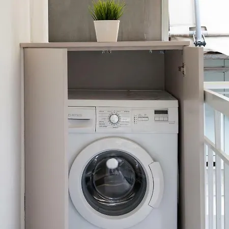 Apartment Walk To Markets From A Cozy By Cielo Homes Athens