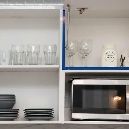 Walk To Markets From A Cozy By Cielo Homes Apartment Athens